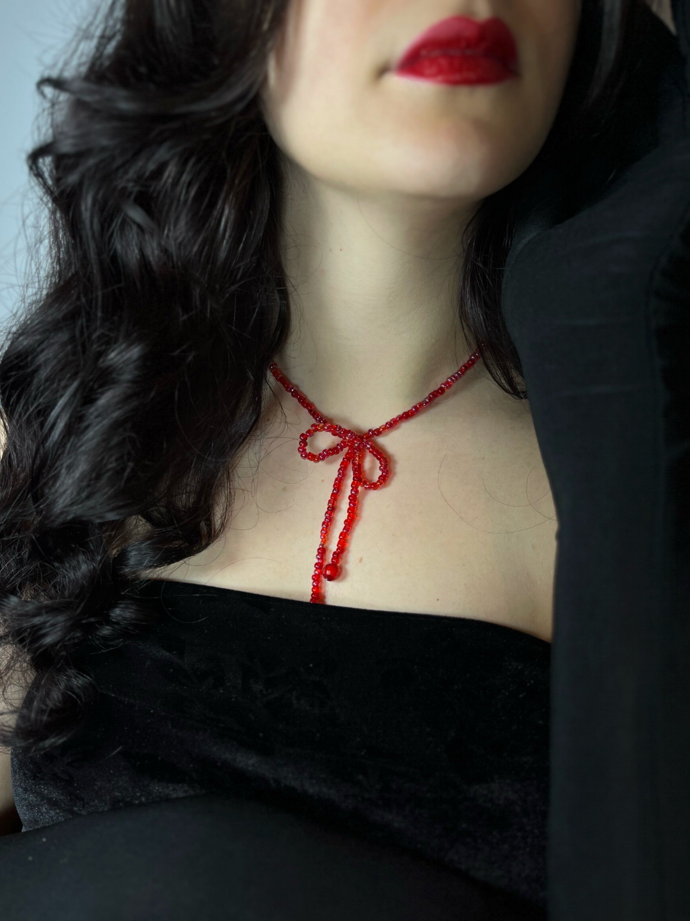 Bow choker