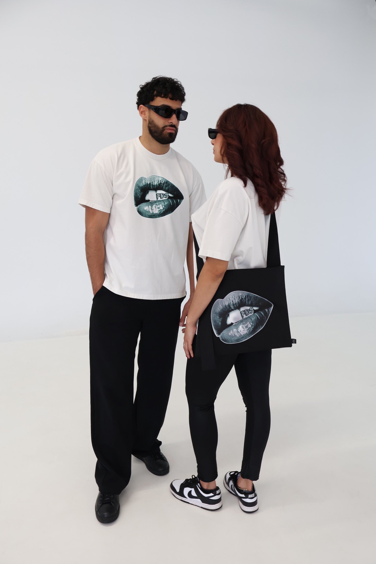 grillz crossbody bag