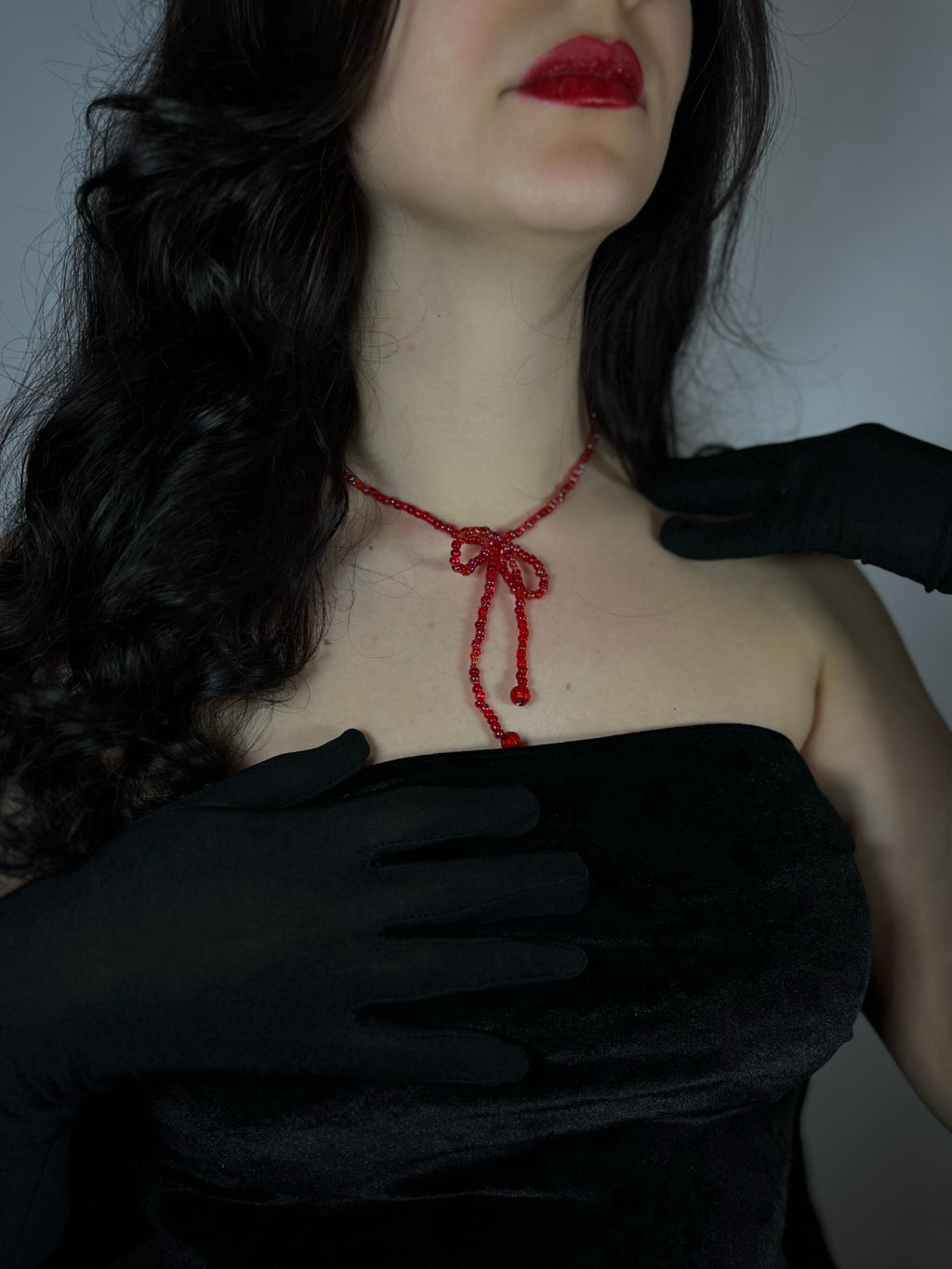 Bow choker